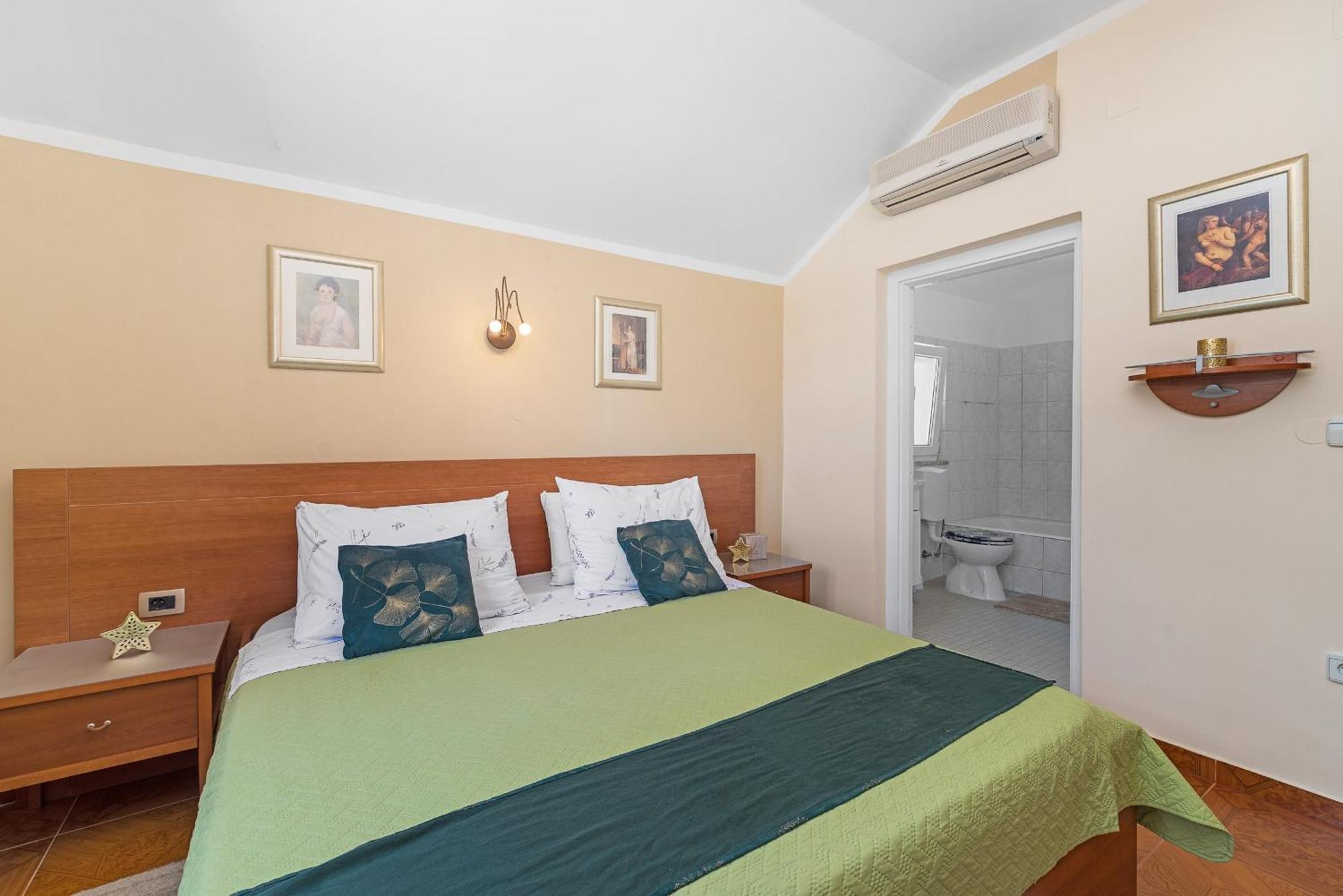 Beach Apartments Villa Kaya Sukošan Rom bilde