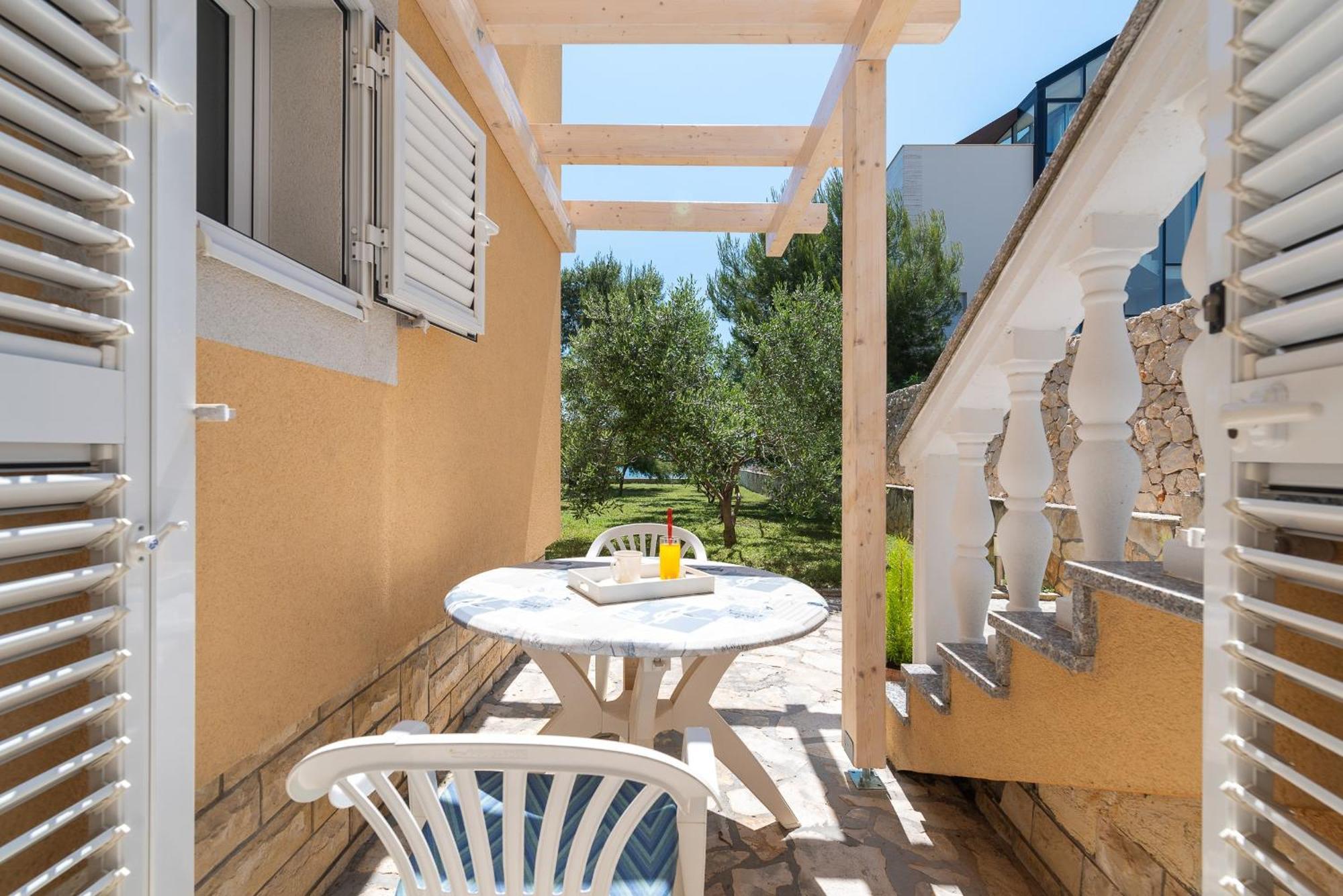 Beach Apartments Villa Kaya Sukošan Rom bilde